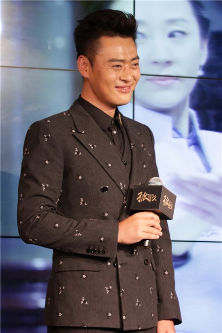 谍战剧《孤战》剧情烧脑 苗圃改变戏路大呼过瘾