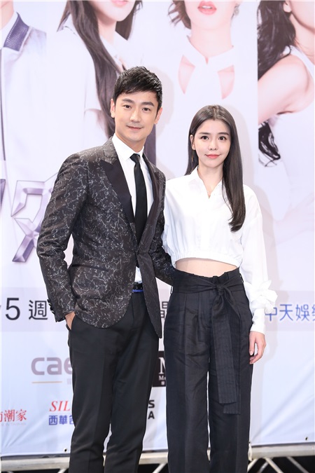 林佑威、李毓芬、沈志明、赖琳恩、刘庭均出席中视《来自未来的史密特》记者会