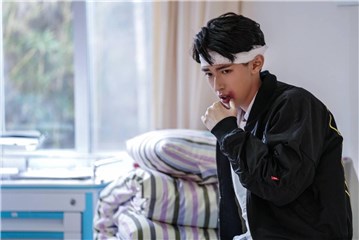 《我的奇怪朋友》今日开播 张逸杰携手王一博开启爆笑青春