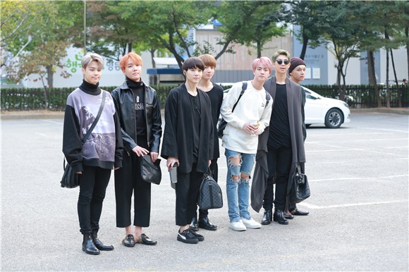 《音乐银行》INFINITE GOT7等大牌云集 防弹少年团强势出击