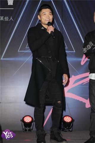 〈Yes台北现场〉李玖哲今天记者会认了已经娶了相马茜 哭说会爱她到老到死