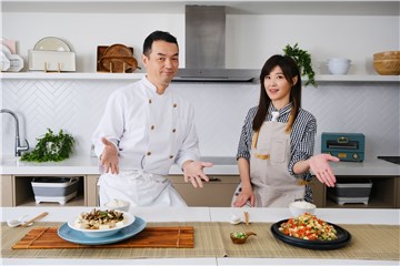 苏慧伦与全联先生《爸爸回家做晚饭》PK厨艺  笑称拿手菜“煮白饭”