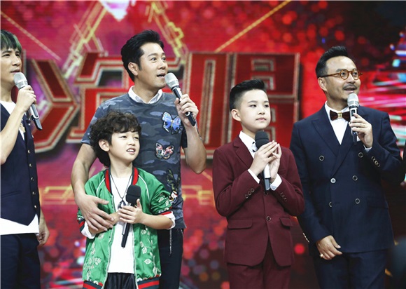 蔡国庆《天天》谈儿子:结婚不是大事,有他才幸福