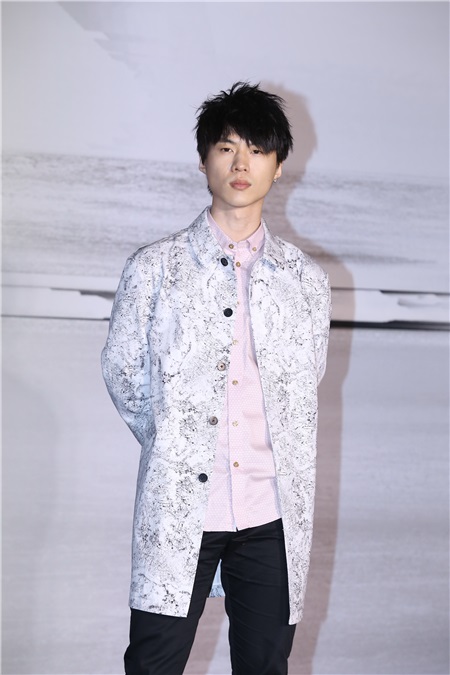 J.SHEON、宋念宇、宫阁出席J.SHEON媒体见面会