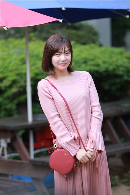 李玹雨、JOY、朴秀荣、李廷镇、李瑞元等出席电视剧《她爱上了我的谎》终映宴
