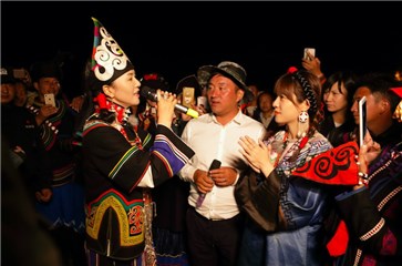 谭维维新歌《你呀》全球首发 《但愿人长久》揭秘背后故事