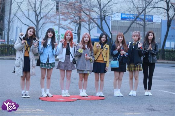 〈Yes 首尔现场〉宇宙少女、NCTDREAM等亮相《音乐银行》彩排 