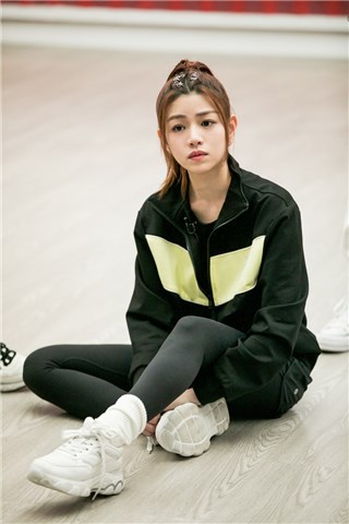 陈妍希姐姐2努力训练进步显着 回应外貌争议已多年不吃调味料食物