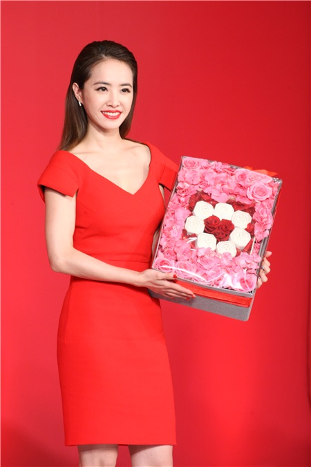 〈Yes 台北现场〉蔡依林大方回应锦荣绯闻  羞认在义大利有艳遇