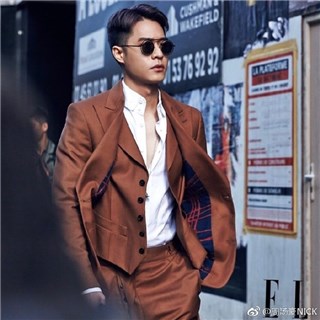 周汤豪同框权志龙 网友:不得了的画面啊