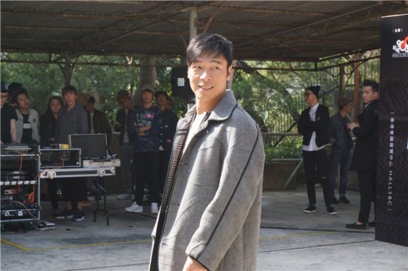 许志安出席音乐会发布活动
