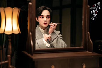 尹正“魔力转圈圈”视频趣味十足 又帅又飒疯狂吸睛