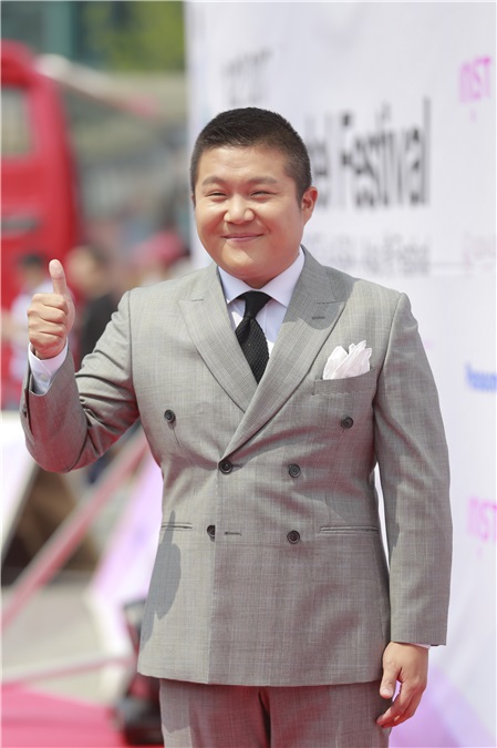 男性杂志MAXIM颁奖典礼《MAXIM K-MODEL AWARDS》 筱崎爱、男团Block B、Brave Girls、曹世镐等出席