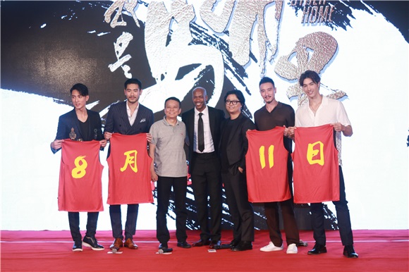 《我是马布里》定档吴尊圆梦 马布里自爆演电影比打球难