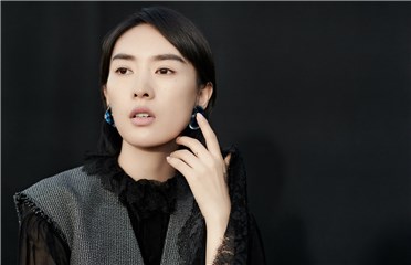 童瑶曝光最新大片 静谧淡然从容自在