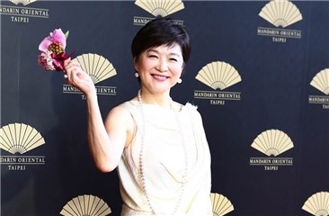 林青霞从台湾送物资到同济医院 粉丝感动自荐到武汉前线支援