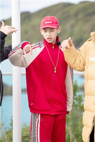 小鬼swag满满
