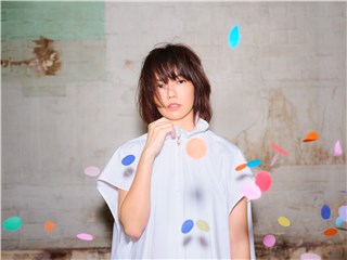 天后孙燕姿再度无预警献惊喜！相隔19年词曲全创作〈余额〉