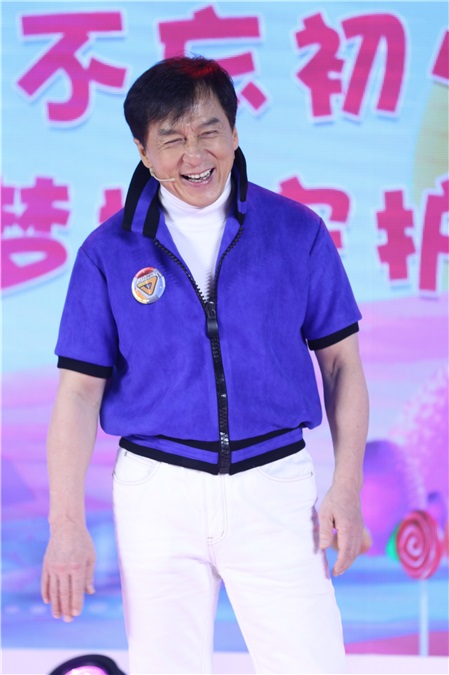 成龙再打造动画片 索吻夏天被拒直呼「没面子」