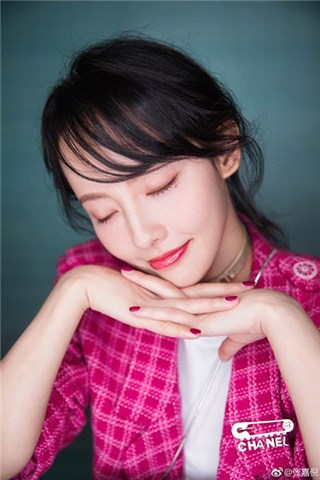 张嘉倪微博宣布二胎喜讯:我们要变成一家四口啦