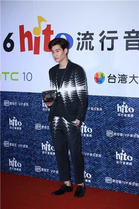 周董压轴和解罗志祥 夺4奖成hito大赢家