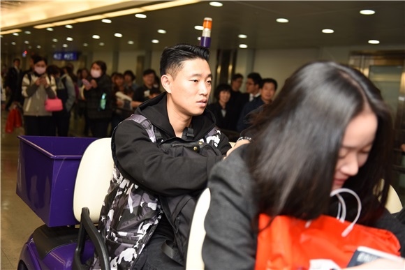韩星GARY,2日晚间抵台&def他刚退出RM(RUNNING MAN 跑跑人)