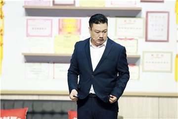 新锐笑匠-贾冰