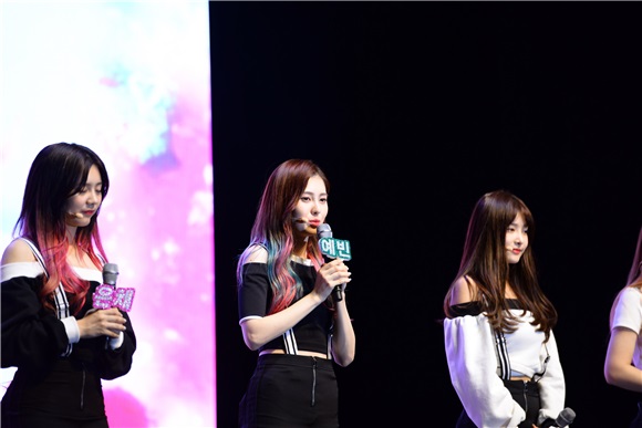DIA三辑《Spell》Showcase