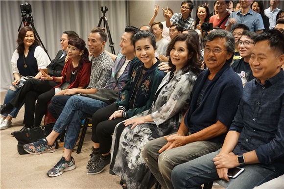 韦绮珊推出新专辑举行分享会
