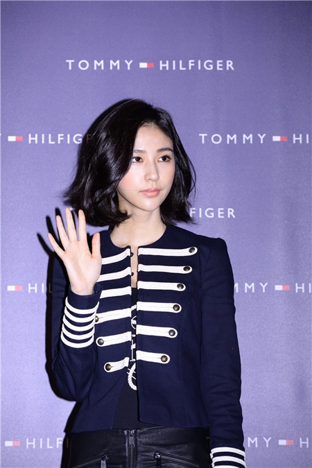 孙太英、婑斌、Yura、Vivian出席品牌活动