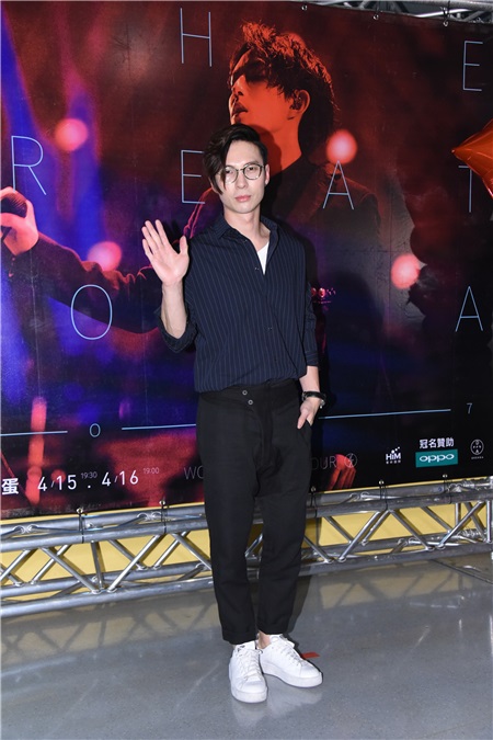 林宥嘉举办演唱会 蔡依林现身当嘉宾