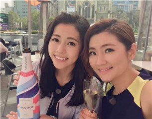 (SELINA与妹妹感情很好 图/翻摄自SELINA脸书)