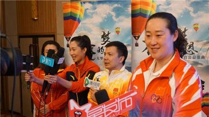 媒体采访《不灭的梦想》主唱