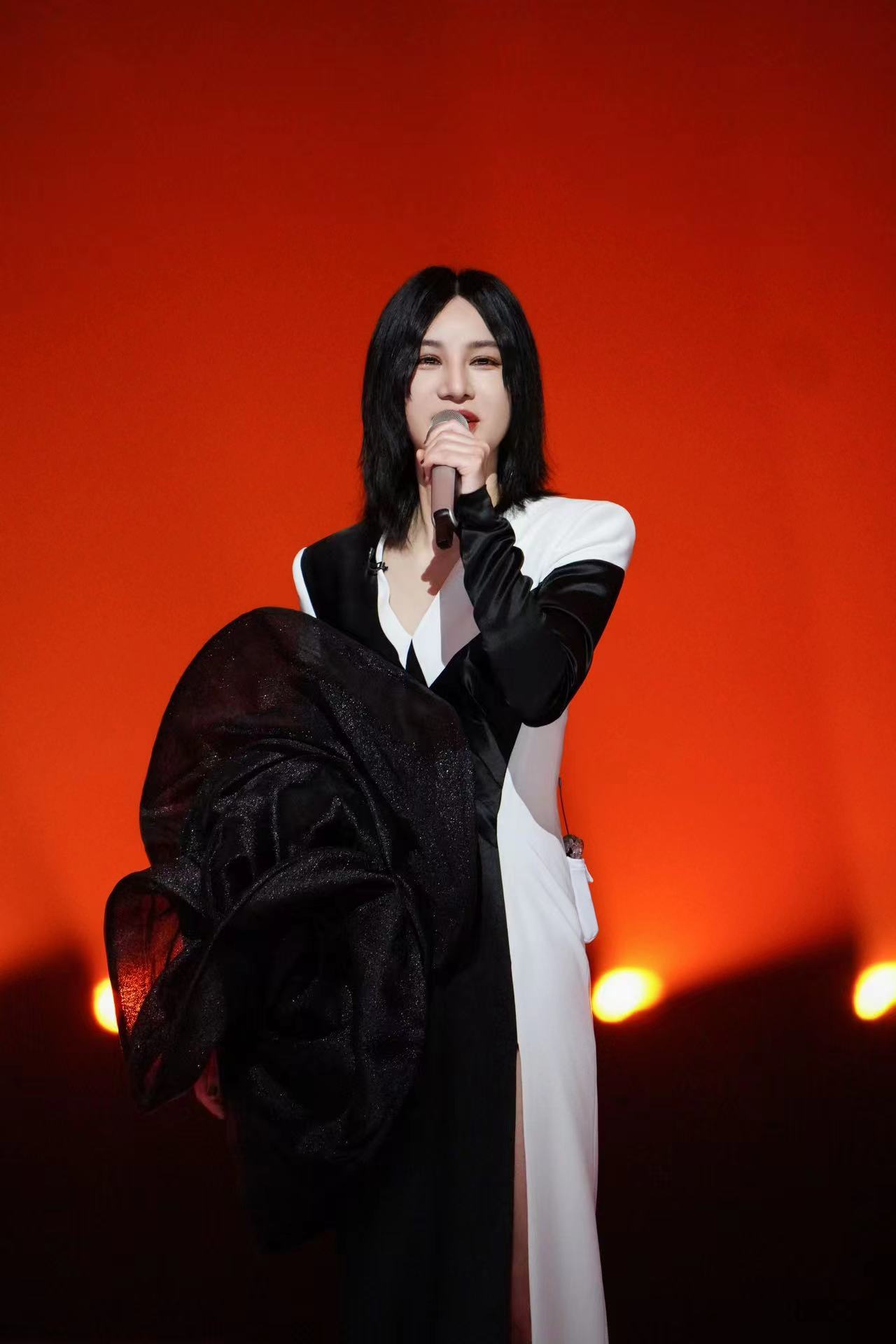 《乘风2024》一公:尚雯婕《不该》仙品 大Vocal实至名归