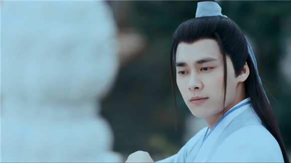 李易峰比武完结逆袭 出彩演技诠释暖心小凡