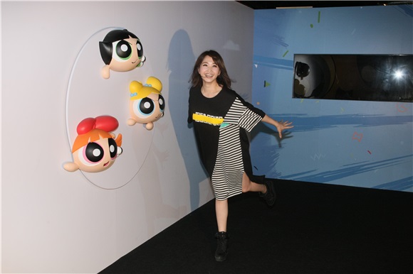 朱俐静出席飞天女神特展