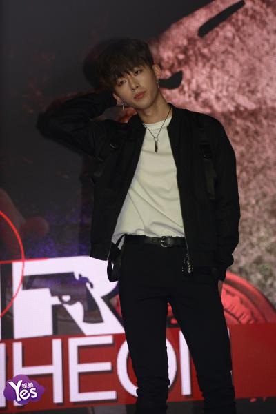 〈Yes 首尔现场〉新人男团NOIR举办出道showcase