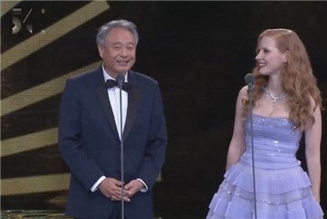 惠英红夺金马影后！ 上台前一度头晕险摔