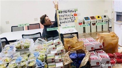 被爆送2000个口罩挨酸耍特权‧木村拓哉亲上火线反击