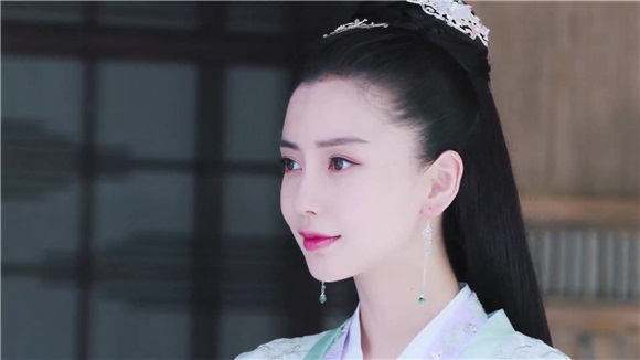 Angelababy内心戏展精湛演技 娉婷遇险八卦阵自救