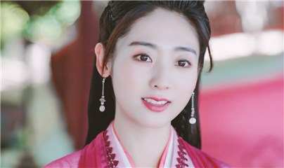 《明月曾照江东寒》甜宠版预告发布 邢菲变洒脱侠女遇纠葛不断