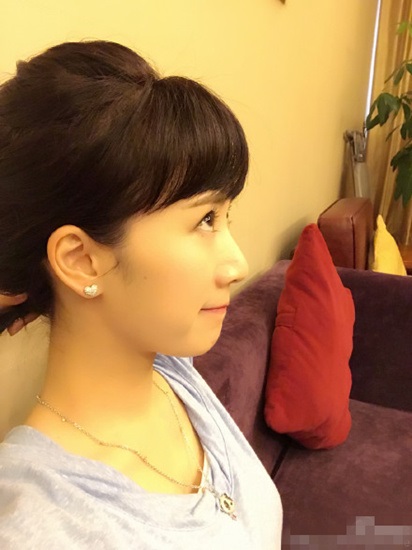 李念晒新剧发型自黑 陈赫吐槽像虾饺