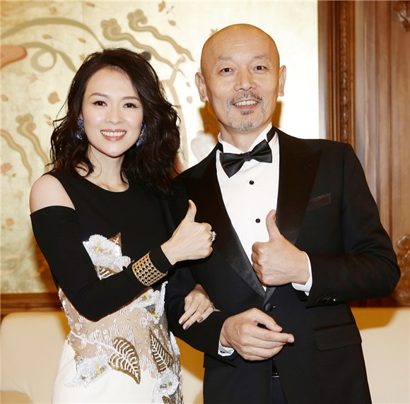 罗曼蒂克首映口碑佳 章子怡新造型亮眼