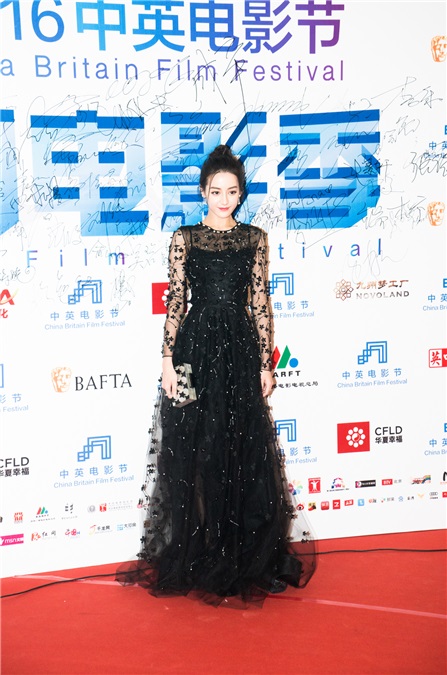 威廉王子为中英电影节开幕式发来贺信 科林费尔斯携手杨幂开启电影交流新纪元