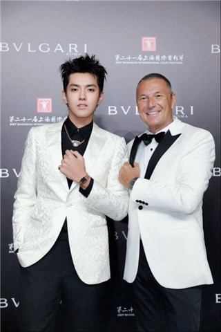 吴亦凡、郑秀文、冯德伦出席“宝格丽经典呈现”展映单元开幕仪式