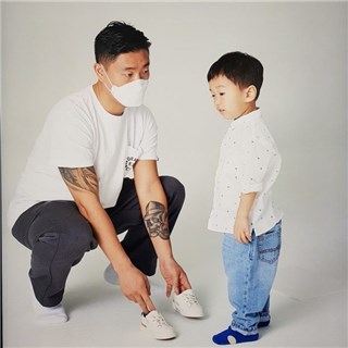 Gary教2岁儿子讲中文  网民笑亏“换个老师”