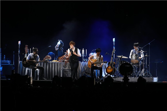 五月天《JUST ROCK IT 2016就是演唱会》台北站