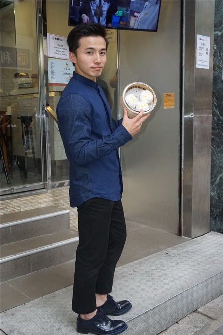 LOLLIPOP成员刘峻纬出席点点心《点点心》新店开幕