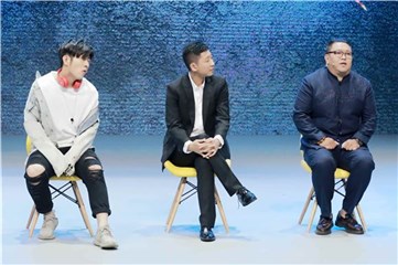 高晓攀痞气十足
