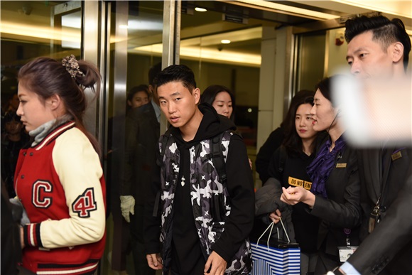韩星GARY,2日晚间抵台&def他刚退出RM(RUNNING MAN 跑跑人)